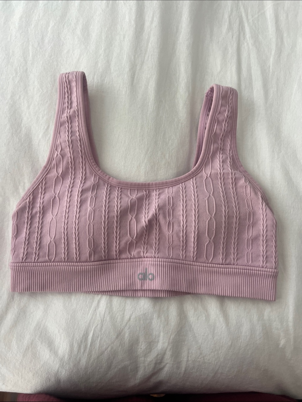 ALO Yoga Cable-Knit Seamless Sports Bra in Dusty Pink